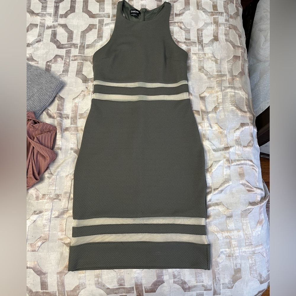Bebe bodycon Olive green midi dress size Medium